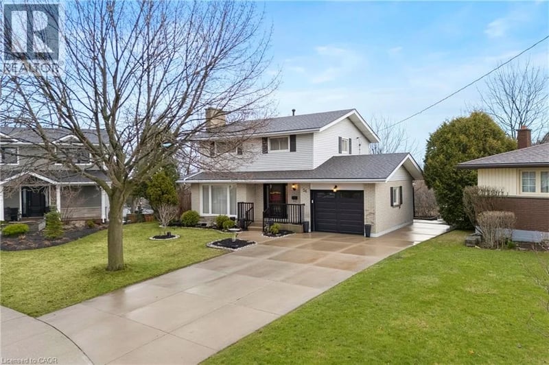 36 BUCKINGHAM Drive, Hamilton, Ontario, L9C2G5, Hamilton, Ontario — photo 1 of 5