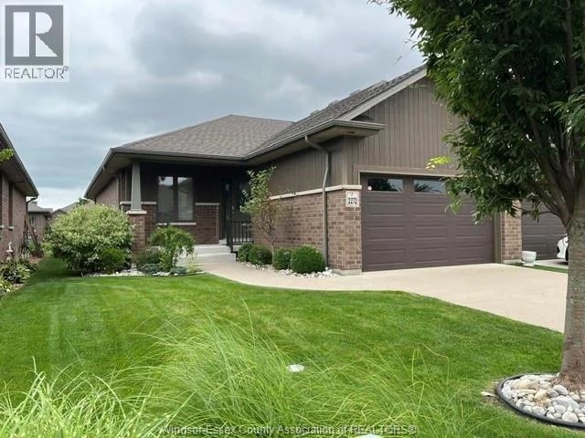 2272 GATWICK, Windsor, Ontario, N8P0B7, Windsor, Ontario — photo 1 of 5