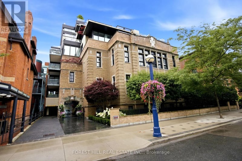 #4C 36 Hazelton Avenue, Toronto (Annex), Ontario, M5R2E2, Toronto (Annex), Ontario — photo 1 of 5