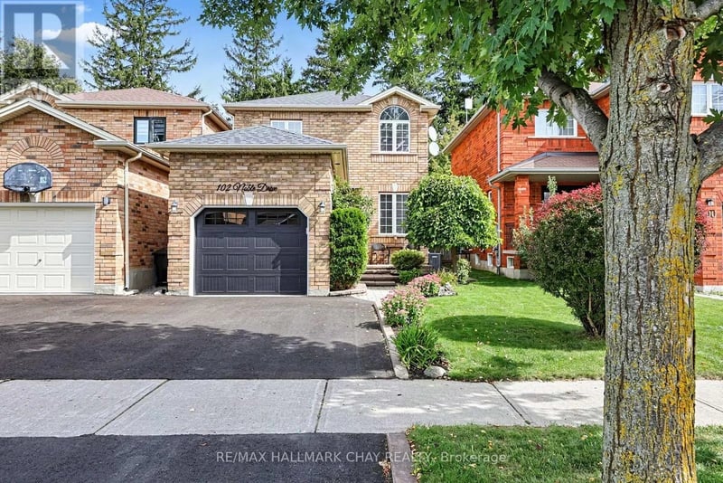 102 Noble Drive, Bradford West Gwillimbury (Bradford), Ontario, L3Z3B5, Bradford West Gwillimbury (Bradford), Ontario — photo 1 of 5