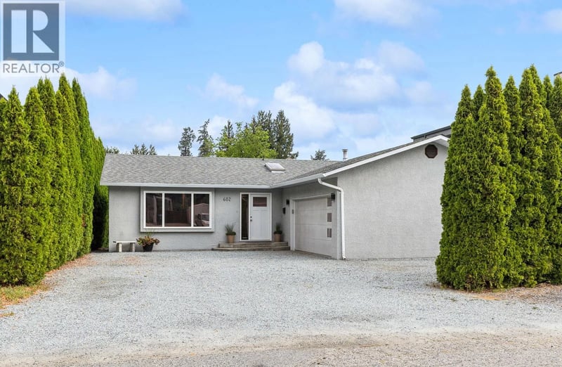 602 Willms Road, Kelowna, British Columbia, V1W1B6, Kelowna, British Columbia — photo 1 of 5