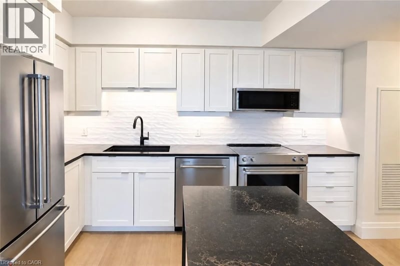 #1206 93 ARTHUR Street South, Guelph, Ontario, N1E0T3, Guelph, Ontario — photo 1 of 5