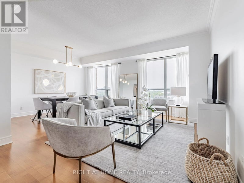 #RG1 1 Clairtrell Road, Toronto (Willowdale East), Ontario, M2N7H6, Toronto (Willowdale East), Ontario — photo 1 of 5
