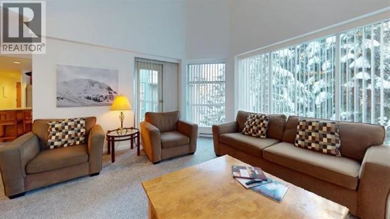 #419 4910 WK 30 SPEARHEAD Place, Whistler, British Columbia, V0N4B0, Whistler, British Columbia — photo 1 of 5
