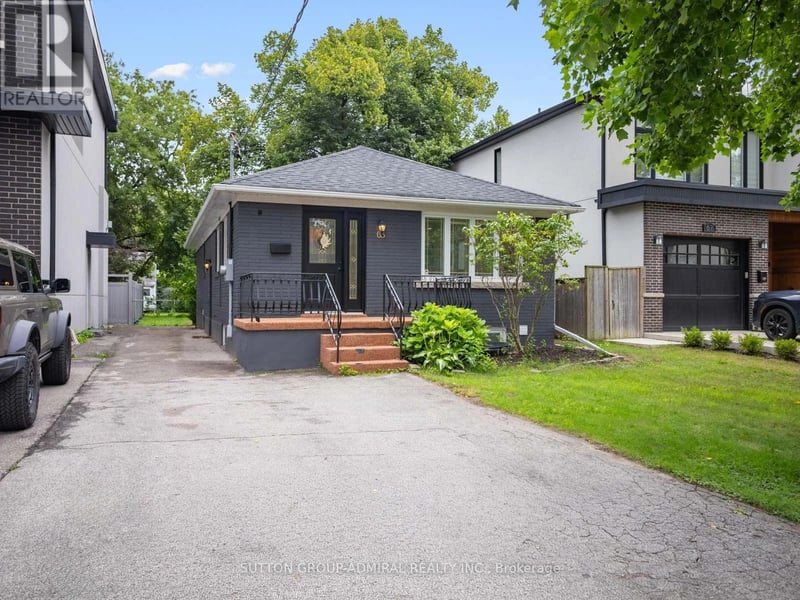 65 Woodbury Road, Toronto (Islington-City Centre West), Ontario, M8W1X8, Toronto (Islington-City Centre West), Ontario — photo 1 of 5