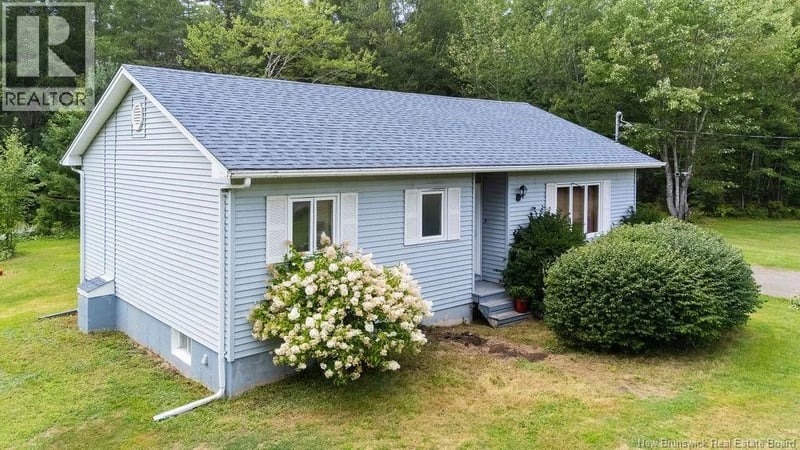 96 Zack Road, Berry Mills, New Brunswick, E1G2T9, Berry Mills, New Brunswick — photo 1 of 5