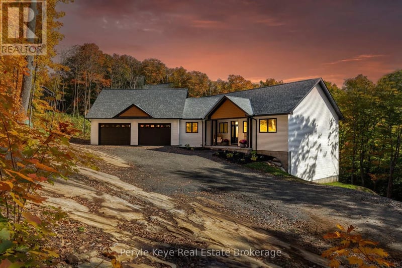 1140 Walker's Glenn Crescent, Lake of Bays (Sinclair), Ontario, P1H2J6, Lake of Bays (Sinclair), Ontario — photo 1 of 5
