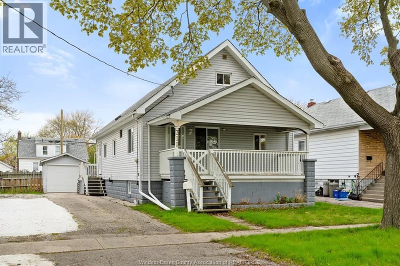 311 CONRAD Street, Sarnia, Ontario, N7T3K4, Sarnia, Ontario — photo 1 of 5