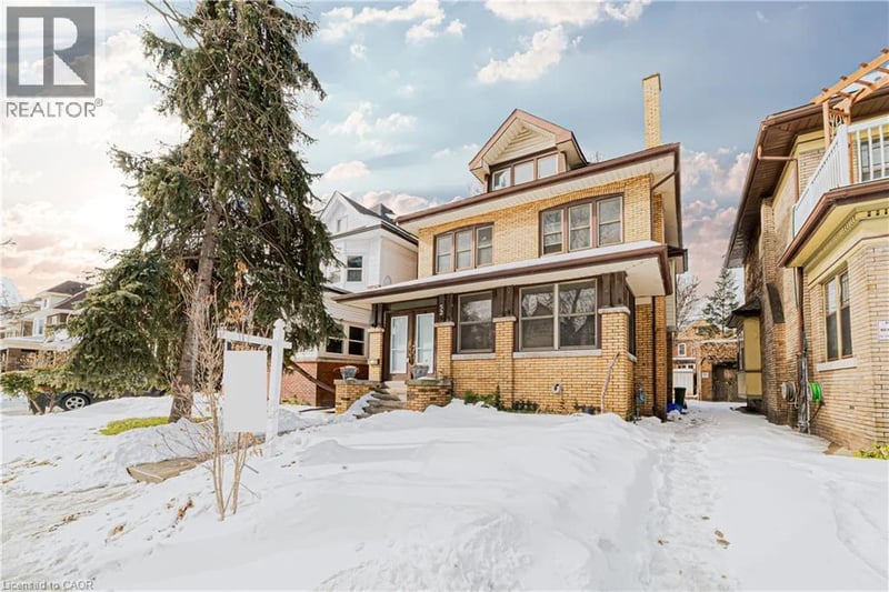 #Main 52 PROCTOR Boulevard, Hamilton, Ontario, L8M2M4, Hamilton, Ontario — photo 1 of 5