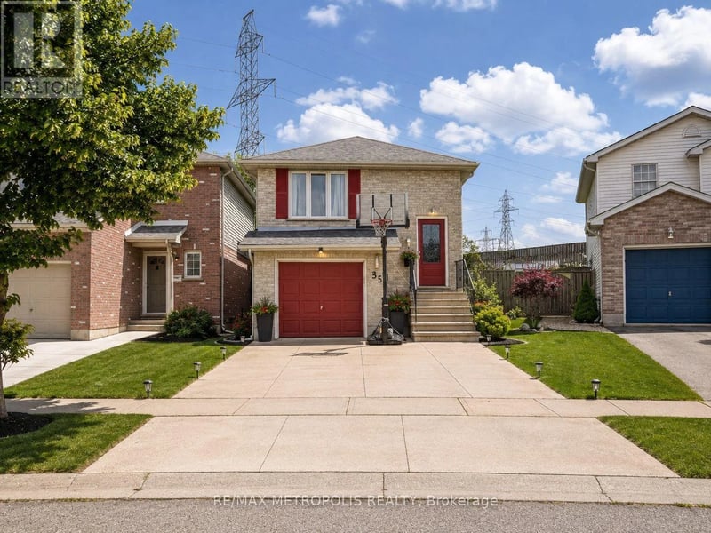 35 Phair Crescent, London South (South J), Ontario, N5Z5B5, London South (South J), Ontario — photo 1 of 5