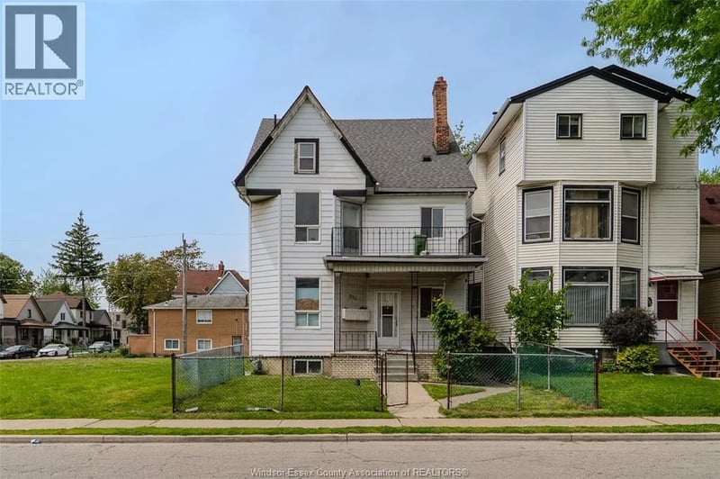533 Church Street, Windsor, Ontario, N9A4T2, Windsor, Ontario — photo 1 of 5