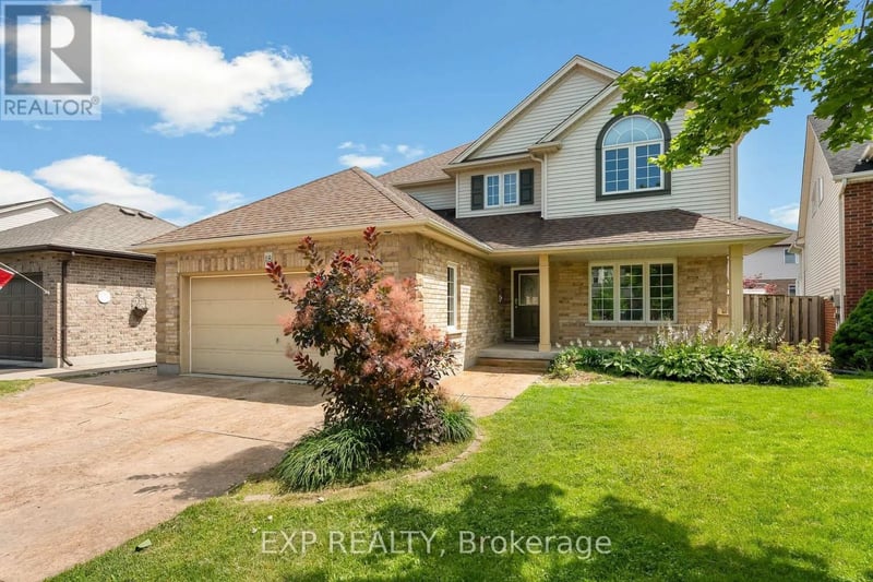 18 Briarwood Drive, St. Catharines (Rykert/Vansickle), Ontario, L2S4A7, St. Catharines (Rykert/Vansickle), Ontario — photo 1 of 5