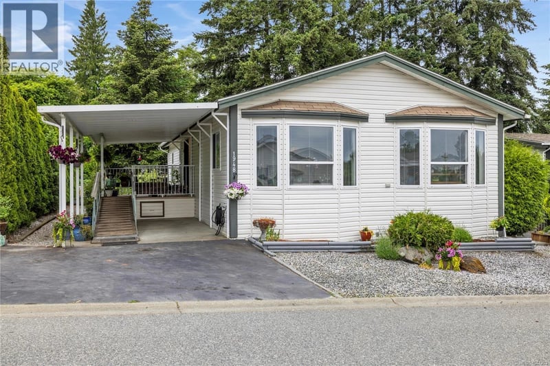 1948 Valley Oak Drive, Nanaimo, British Columbia, V9R6N1, Nanaimo, British Columbia — photo 1 of 5