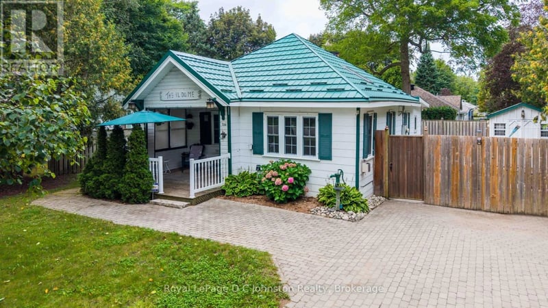 736 Shantz Street, Saugeen Shores, Ontario, N0H2C0, Saugeen Shores, Ontario — photo 1 of 5