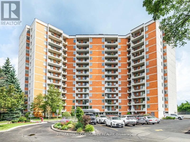 #508 7811 Yonge Street, Markham (Thornhill), Ontario, L3T4S3, Markham (Thornhill), Ontario — photo 1 of 5