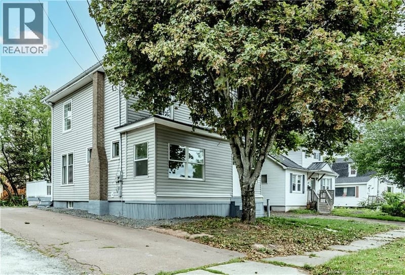 16 Humphrey, Moncton, New Brunswick, E1C6N9, Moncton, New Brunswick — photo 1 of 5