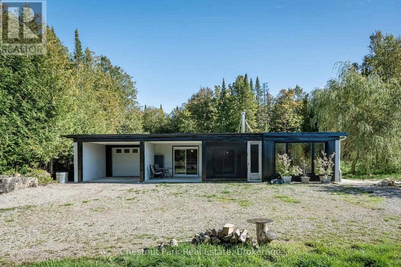 664 Bruce Road 9, South Bruce Peninsula, Ontario, N0H2T0, South Bruce Peninsula, Ontario — photo 1 of 5