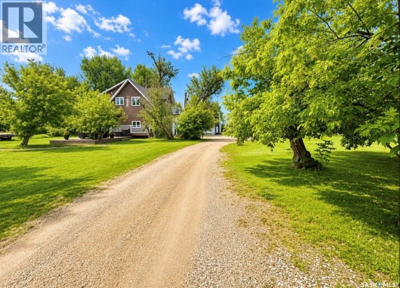 110 Baillie ROAD, Willow Creek Rm No. 458, Saskatchewan, S0E0T0, Willow Creek Rm No. 458, Saskatchewan — photo 1 of 5