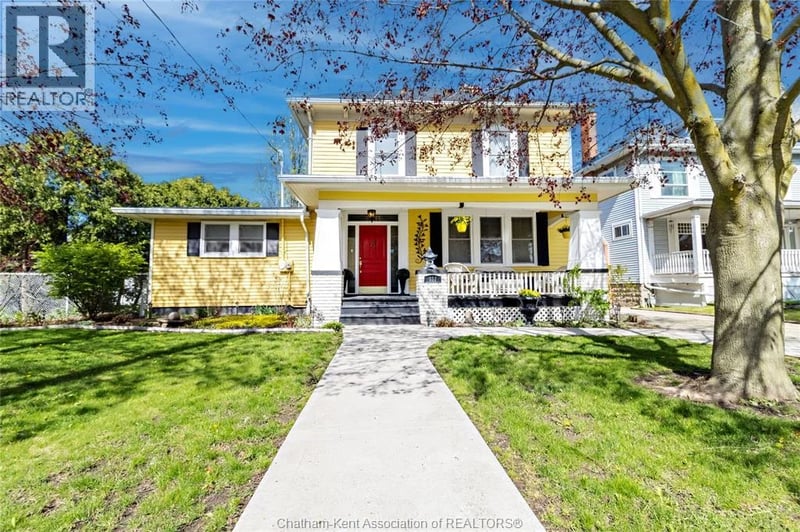 335 Wellington Street West, Chatham, Ontario, N7M1K2, Chatham, Ontario — photo 1 of 5