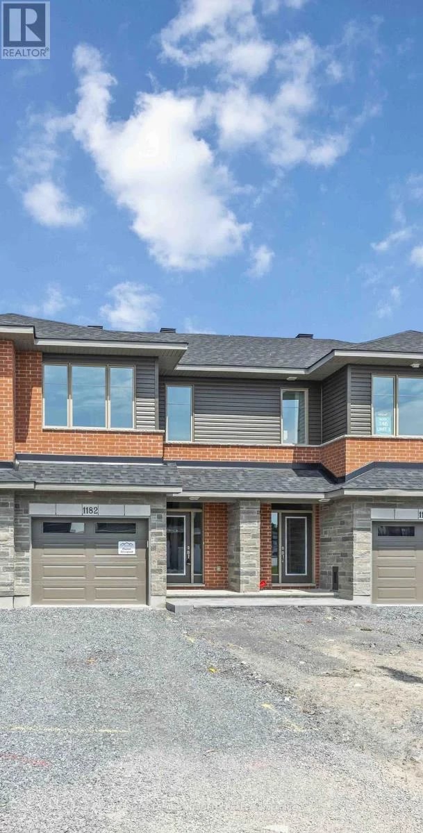 1182 Cope Drive, Ottawa, Ontario, K2S3C4, Ottawa, Ontario — photo 1 of 5