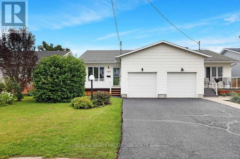184 Morris Street, Carleton Place, Ontario, K7C4M8, Carleton Place, Ontario — photo 1 of 5