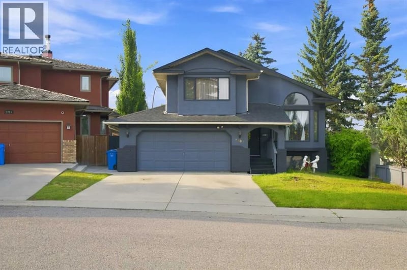 2709 Signal Hill Bay Southwest, Calgary, Alberta, T3H2L5, Calgary, Alberta — photo 1 of 5