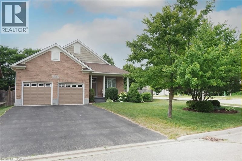 559 SPRINGWATER Drive, Waterloo, Ontario, N2V2K6, Waterloo, Ontario — photo 1 of 5