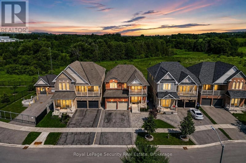 77 Pierce Place, New Tecumseth (Tottenham), Ontario, L0G1W0, New Tecumseth (Tottenham), Ontario — photo 1 of 5