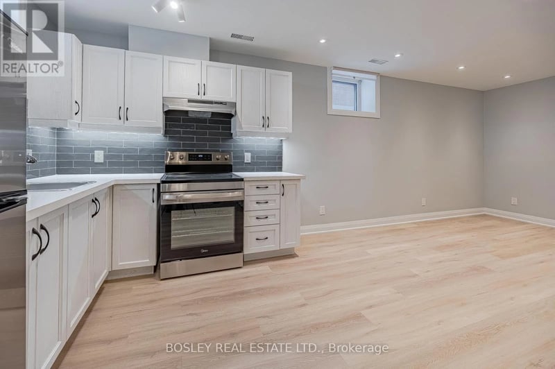#Basement 581 Old Weston Road, Toronto (Weston-Pellam Park), Ontario, M6N3B2, Toronto (Weston-Pellam Park), Ontario — photo 1 of 5