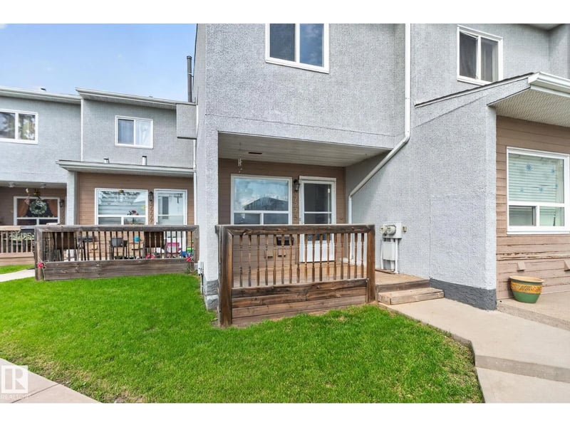 17775 95 ST NW, Edmonton, Alberta, T5Z2E3, Edmonton, Alberta — photo 1 of 5