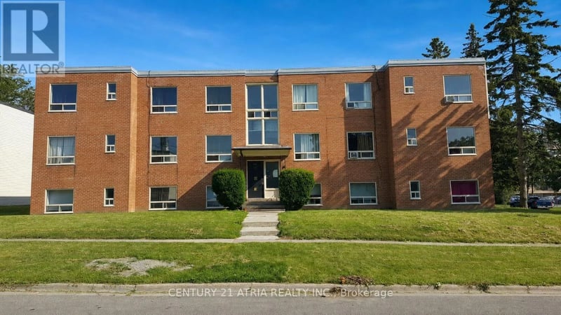 316 Saguenay Avenue, Oshawa (Vanier), Ontario, L1J2N1, Oshawa (Vanier), Ontario — photo 1 of 5