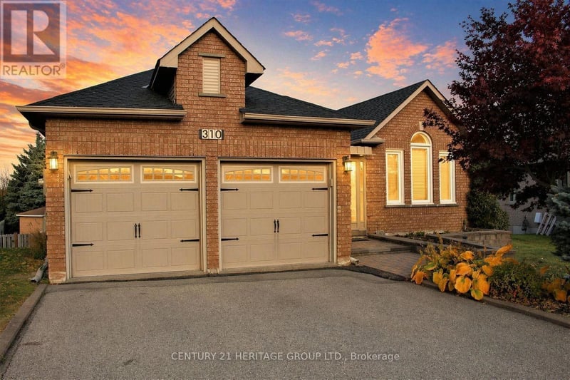 310 Chambers Crescent, Newmarket (Armitage), Ontario, L3X1T2, Newmarket (Armitage), Ontario — photo 1 of 5