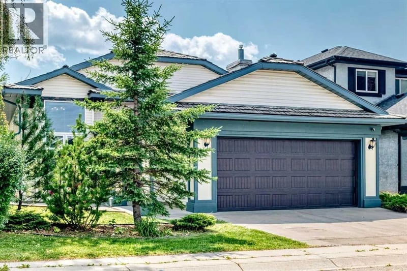 3569 Douglas Woods Heights Southeast, Calgary, Alberta, T2Z2G3, Calgary, Alberta — photo 1 of 5