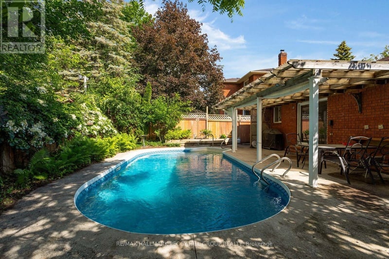 22 Richler Crescent, Barrie (Letitia Heights), Ontario, L4N6E6, Barrie (Letitia Heights), Ontario — photo 1 of 5