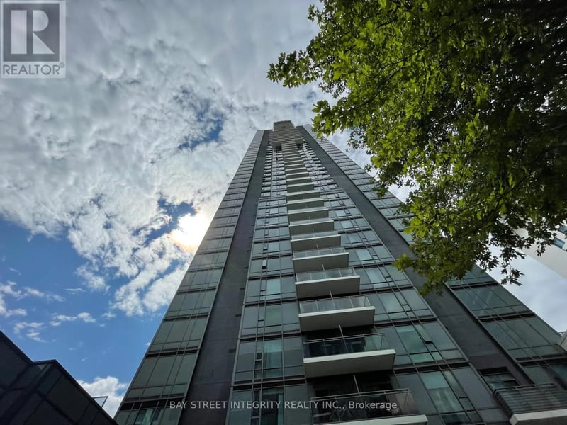 #1204 55 Ann O'reilly Road, Toronto (Henry Farm), Ontario, M2J0E1, Toronto (Henry Farm), Ontario — photo 1 of 5