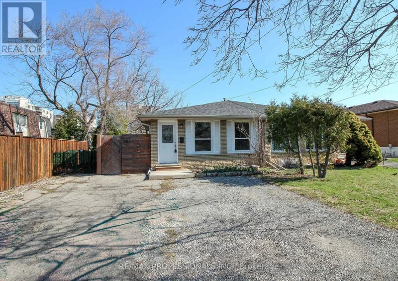 #LOWER 881 Lawrence Road, Hamilton (Glenview), Ontario, L8K2A4, Hamilton (Glenview), Ontario — photo 1 of 5