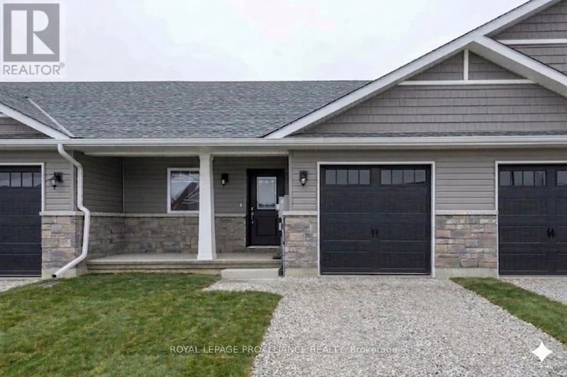 119 Farrington Crescent, Prince Edward County (Picton Ward), Ontario, K0K2T0, Prince Edward County (Picton Ward), Ontario — photo 1 of 5