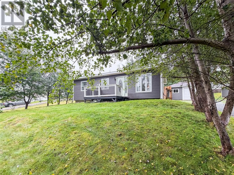 197 Creston Boulevard, Marystown, Newfoundland & Labrador, A0E2M0, Marystown, Newfoundland & Labrador — photo 1 of 5