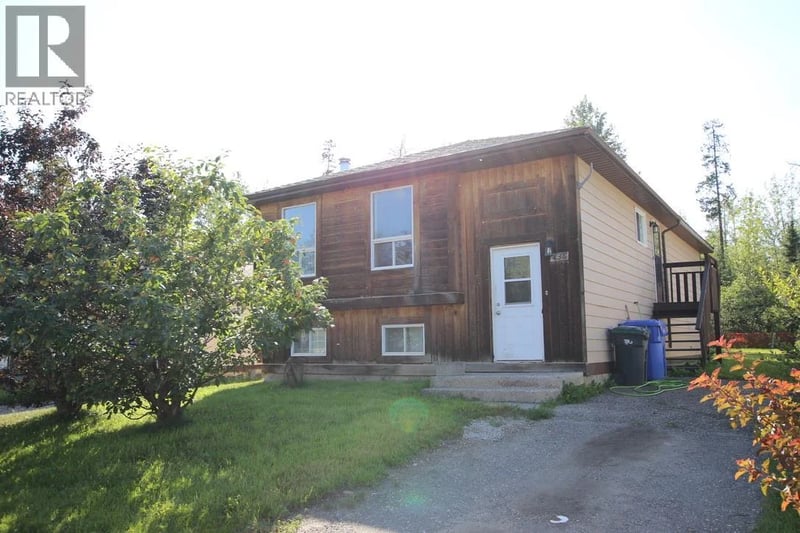 436 Bergeron Drive, Tumbler Ridge, British Columbia, V0C2W0, Tumbler Ridge, British Columbia — photo 1 of 5
