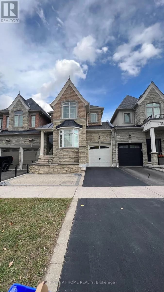 9 Claudview Street, King (King City), Ontario, L7B0C6, King (King City), Ontario — photo 1 of 5