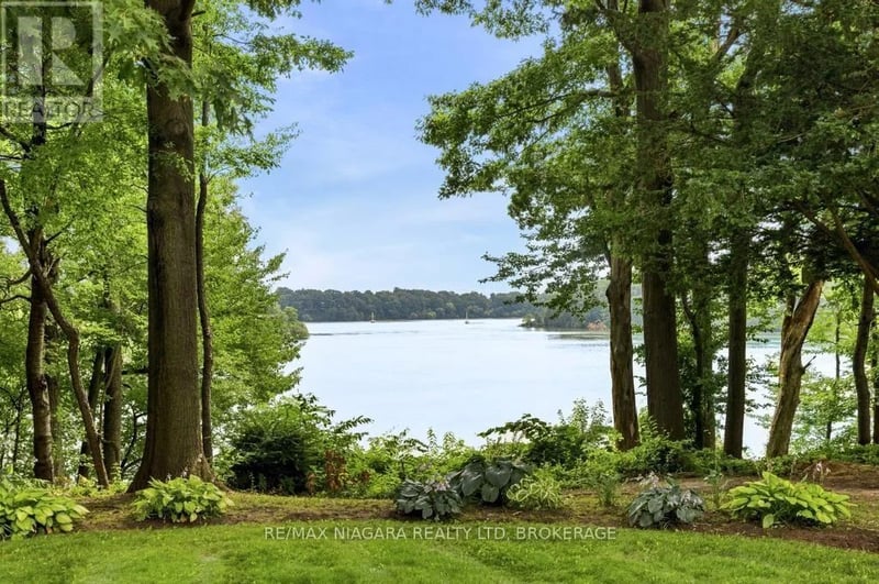 45 Port Master Drive, St. Catharines (Martindale Pond), Ontario, L2N6X3, St. Catharines (Martindale Pond), Ontario — photo 1 of 5