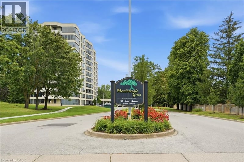 #806 81 SCOTT Street, St. Catharines, Ontario, L2N7L5, St. Catharines, Ontario — photo 1 of 5