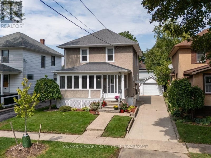 241 Alexandra Street, Port Colborne (Sugarloaf), Ontario, L3K2Y9, Port Colborne (Sugarloaf), Ontario — photo 1 of 5
