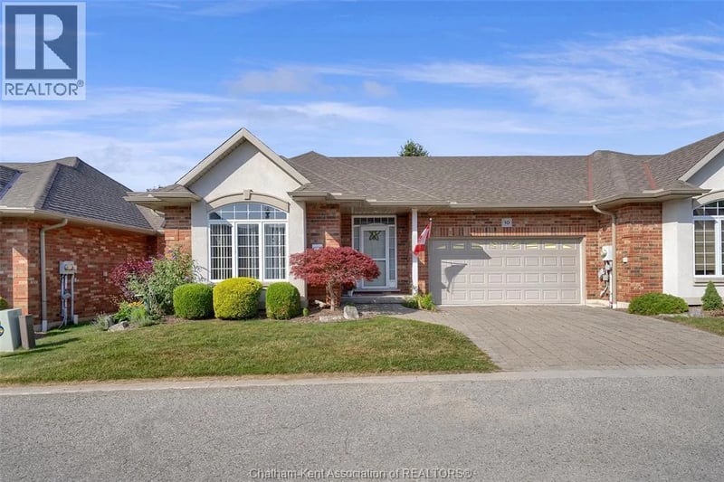 10 Oakgrove Lane, Chatham, Ontario, N7L5R9, Chatham, Ontario — photo 1 of 5