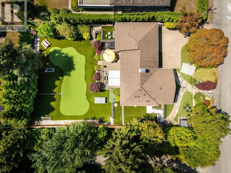 1924 FULTON Avenue, West Vancouver, British Columbia, V7V1S9, West Vancouver, British Columbia — photo 1 of 5