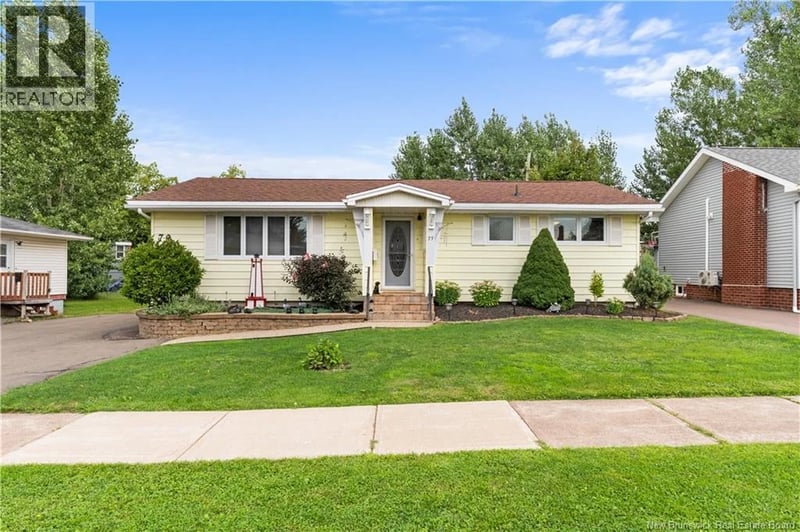79 Poirier Drive, Moncton, New Brunswick, E1C7R9, Moncton, New Brunswick — photo 1 of 5