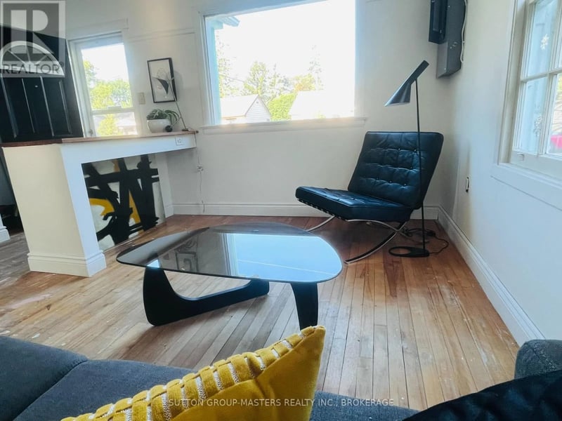 459 Nelson Street, Kingston (East of Sir John A. Blvd), Ontario, K7K4N4, Kingston (East of Sir John A. Blvd), Ontario — photo 1 of 5
