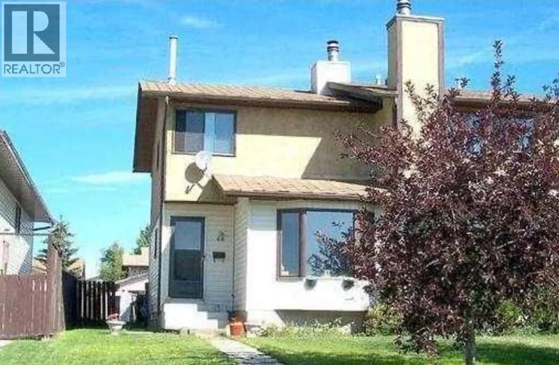 68 Falconridge Close Northeast, Calgary, Alberta, T3J1A7, Calgary, Alberta — photo 1 of 5