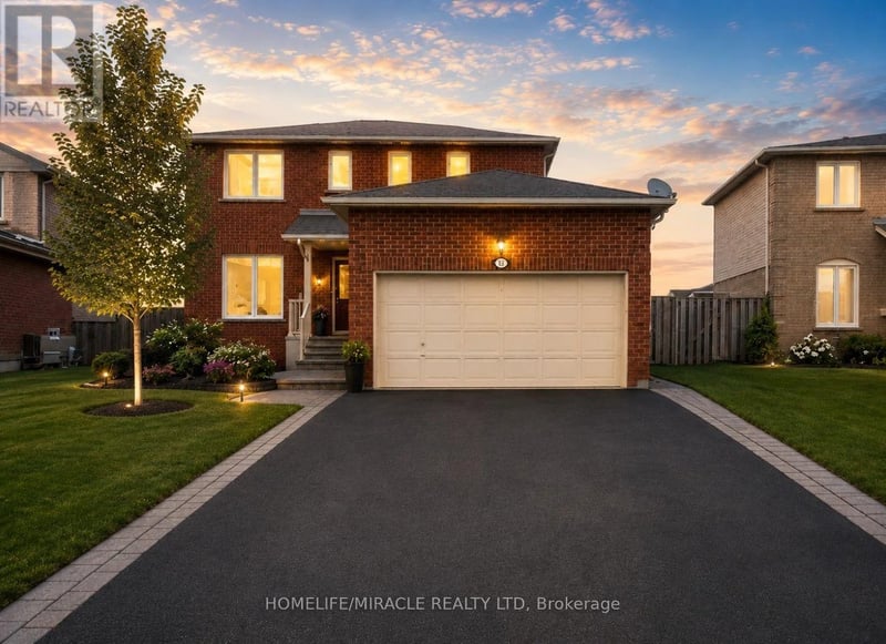 67 Livingstone Street West, Barrie (Sunnidale), Ontario, L4N7J2, Barrie (Sunnidale), Ontario — photo 1 of 5