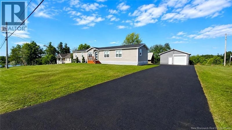 1824 Route 365, Petit-Tracadie, New Brunswick, E1X2R3, Petit-Tracadie, New Brunswick — photo 1 of 5